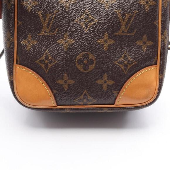 LOUIS VUITTON Brown Monogram Leather Shoulder Bag - Picture 10 of 15